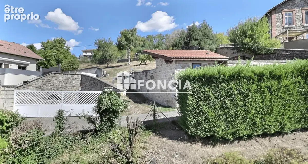 RARE Unieux centre dans petite copropriété - photo 10
