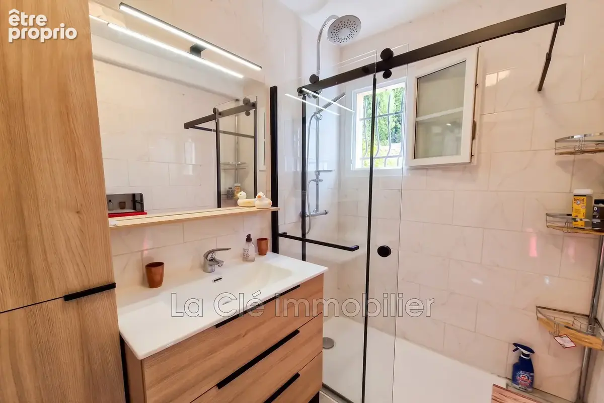 Maison 5 pièces 112 m² à vendre à Le Grau-Du-Roi (30240) - photo 9