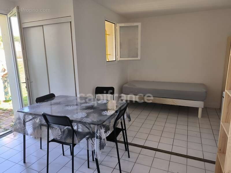 Appartement à MESCHERS-SUR-GIRONDE