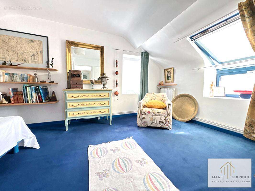 Maison de ville secteur Zola à Nantes 8 pièce(s) 179 m2 avec garage et jardin - photo 8
