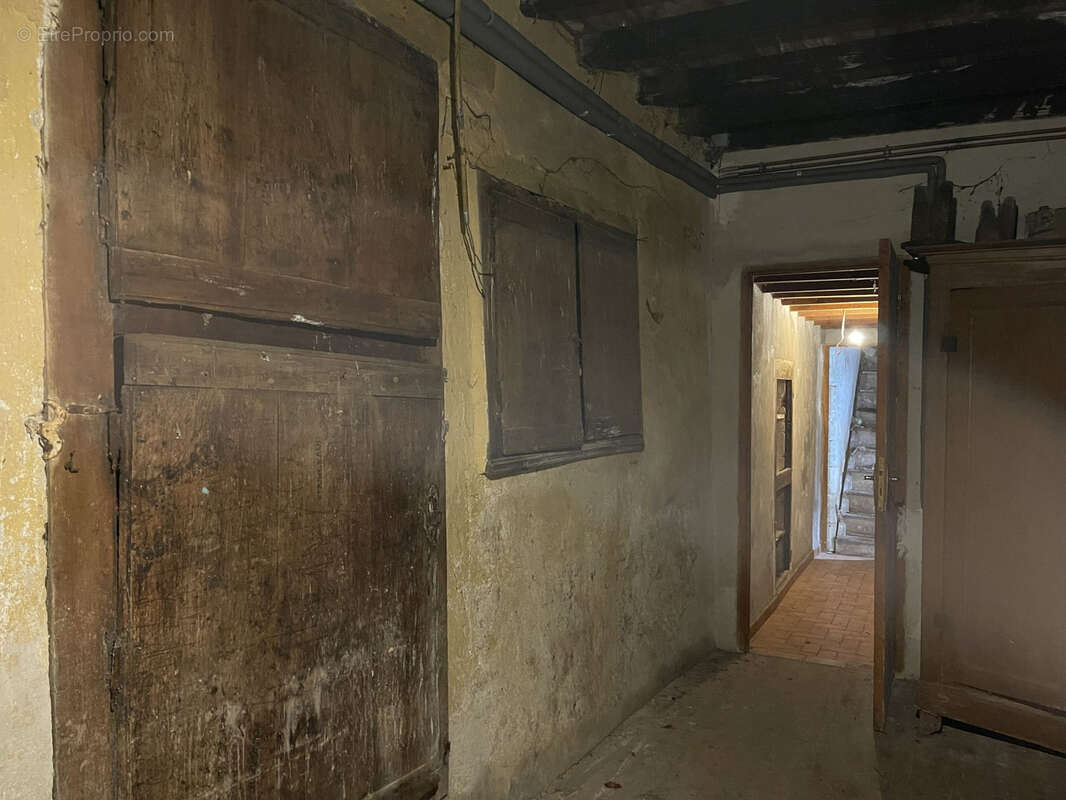 Maison à SAINT-AQUILIN