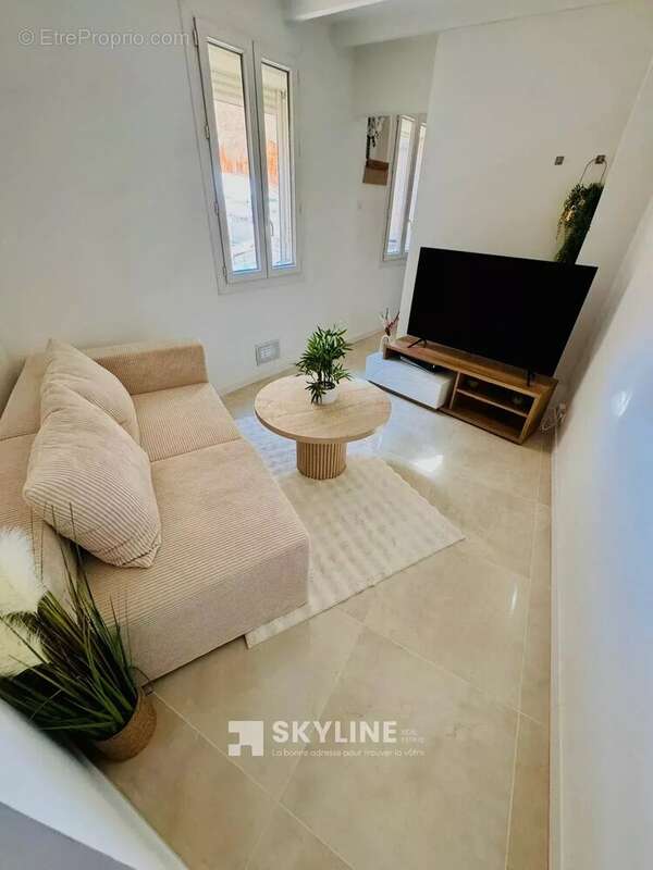 Appartement à MARSEILLE-6E