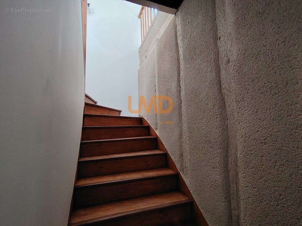 Appartement à VILLEFRANCHE-DE-ROUERGUE
