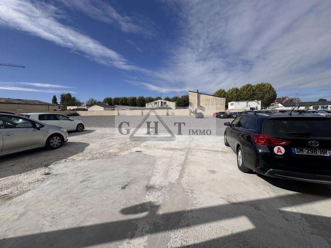 Terrain à SAINT-SOUPPLETS