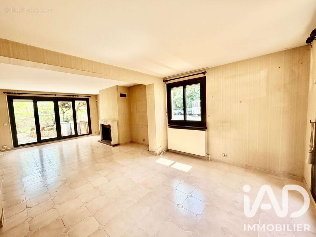 Photo 4 - Maison à CERGY