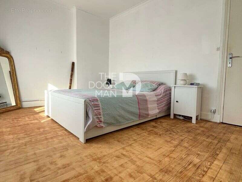 Maison à ORMOY-LA-RIVIERE