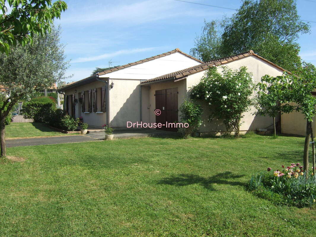 Maison à YVRAC