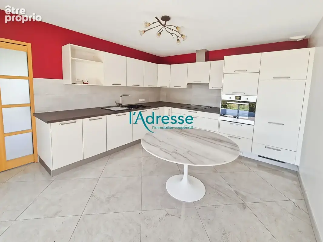 Maison 169 m2 habitables sur  terrain de 5900 m² - photo 5