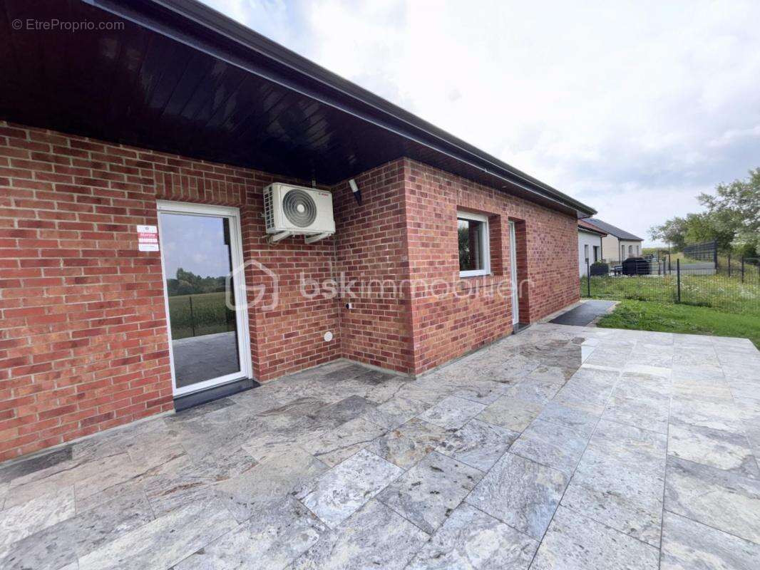 Maison à DOUCHY-LES-MINES