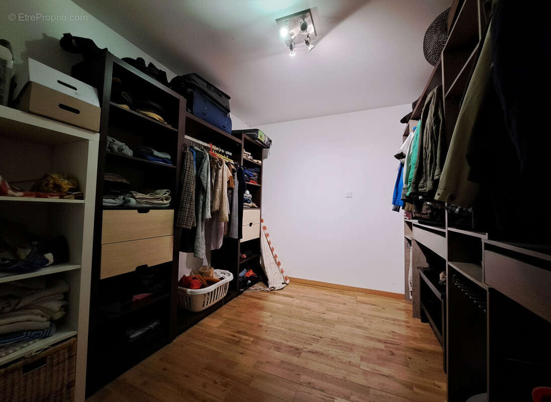 generated_2025-11-06T21_16_41 - Maison à BRANDEVILLE