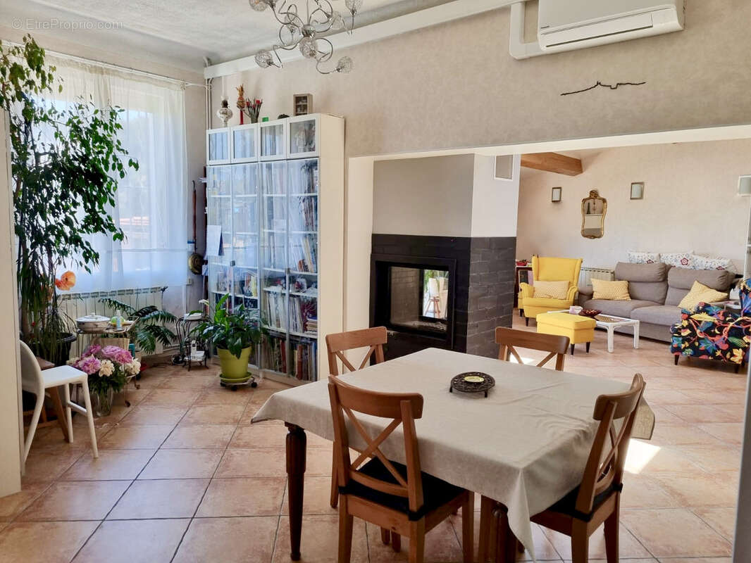 Maison à MARSEILLE-11E