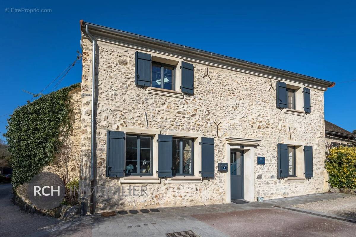 Maison à JOUARS-PONTCHARTRAIN