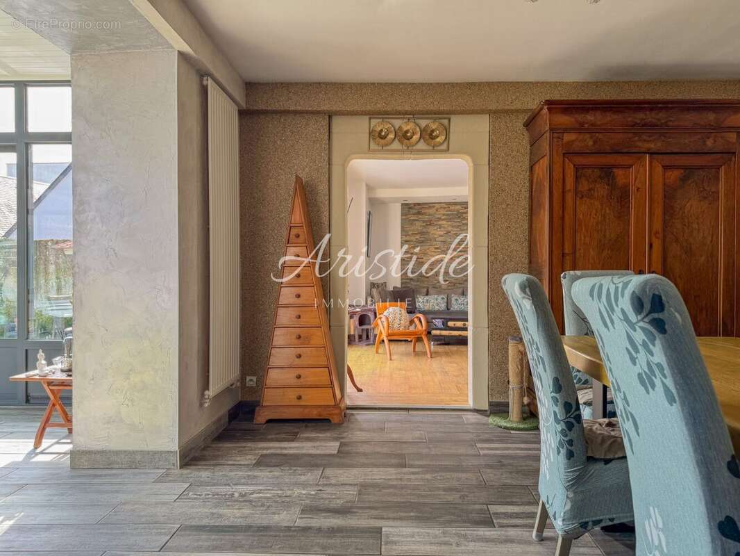 Maison à ARTANNES-SUR-INDRE