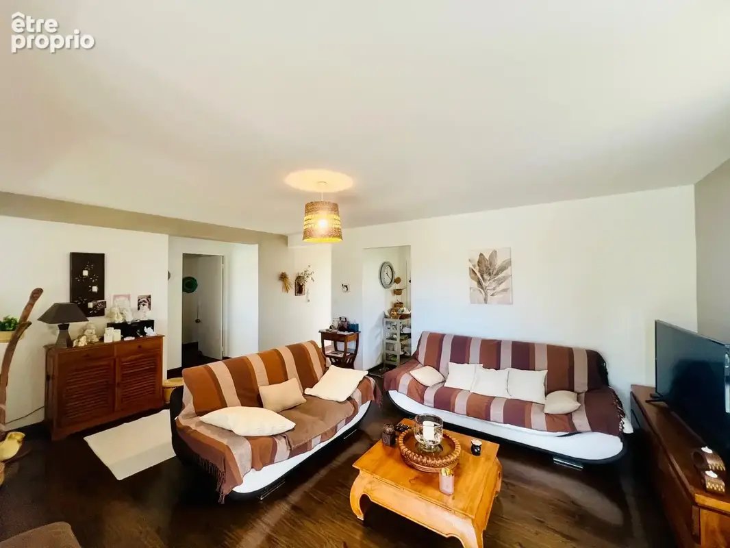 Appartement à vendre 4 pièces SAINT GILLES LES HAUTS (974) - photo 3