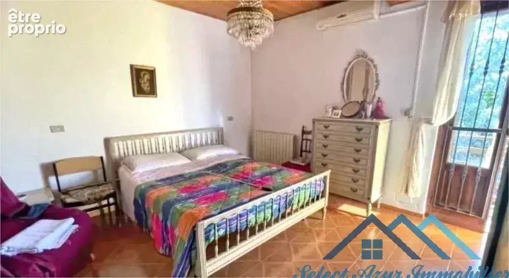 Maison 5 pièces 122 m² à vendre à Nice (06000) - photo 5