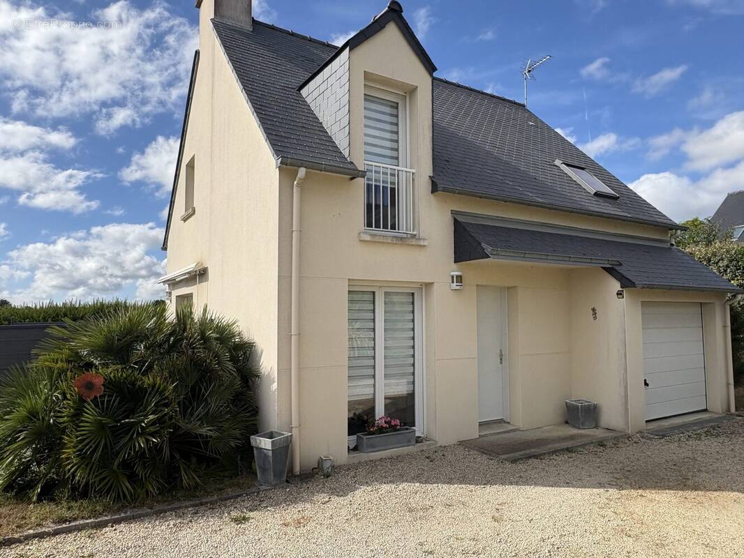 Maison à CREHEN