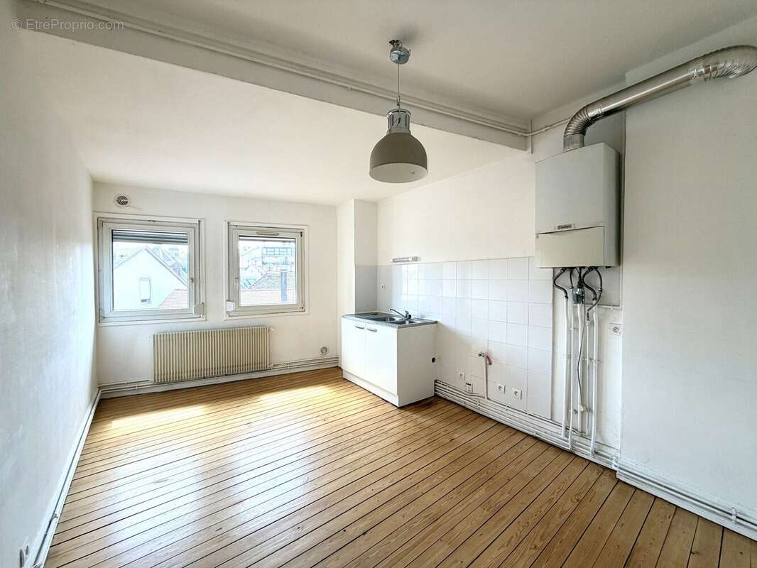Appartement 100 m² à Strasbourg  - photo 2