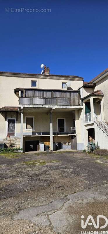 Photo 2 - Appartement à DAMPIERRE-SUR-SALON