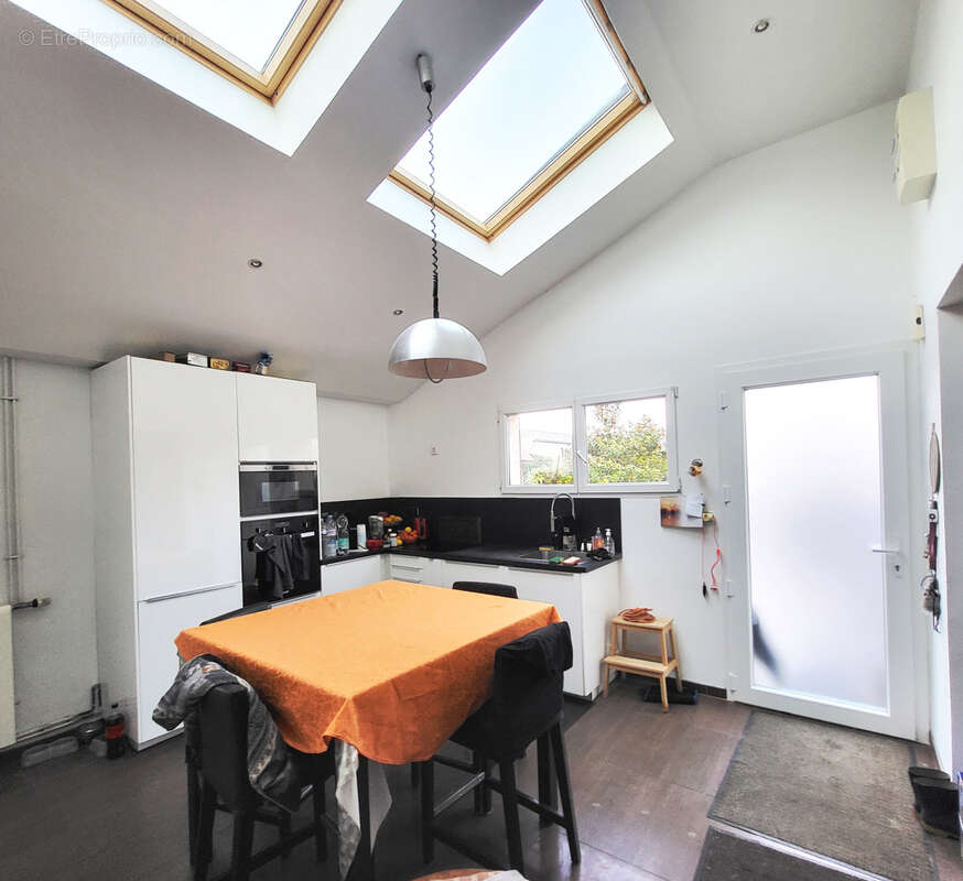 Maison à ARQUES-LA-BATAILLE