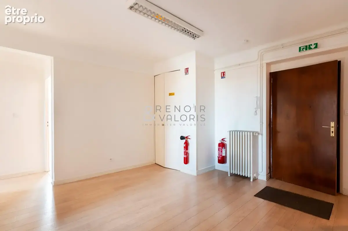 Commerce 358 m² à vendre à Villers-Les-Nancy (54600) - photo 2