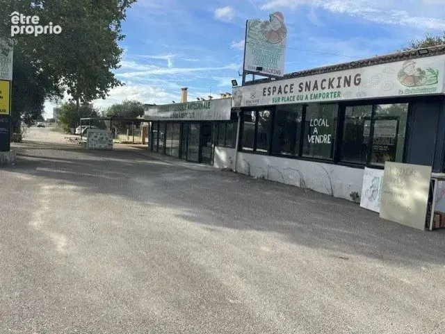 Commerce 470 m² à vendre à Remoulins (30210) - photo 2