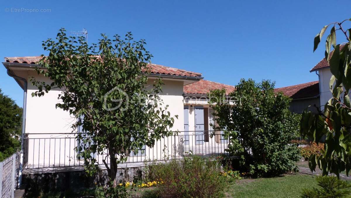 Maison à RIBERAC