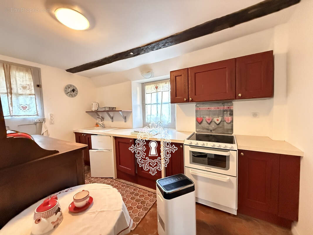 Maison à DONNEMARIE-DONTILLY