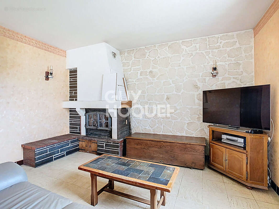 Maison à CREPY-EN-VALOIS