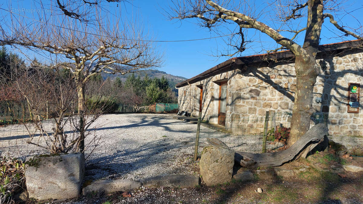 Maison individuelle en pierre et batiment ferme auberge - photo 22