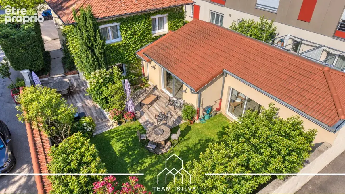 Maison 5 pièces 195 m² à vendre à Mions (69780) - photo 2