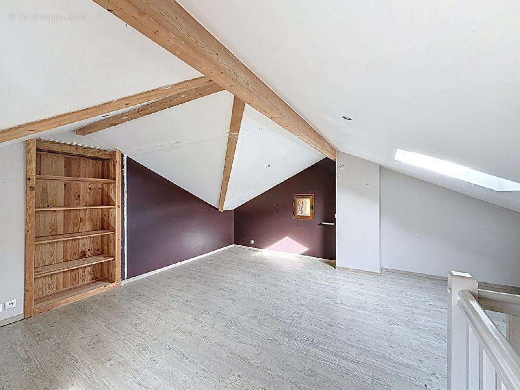 Maison à CORTAMBERT