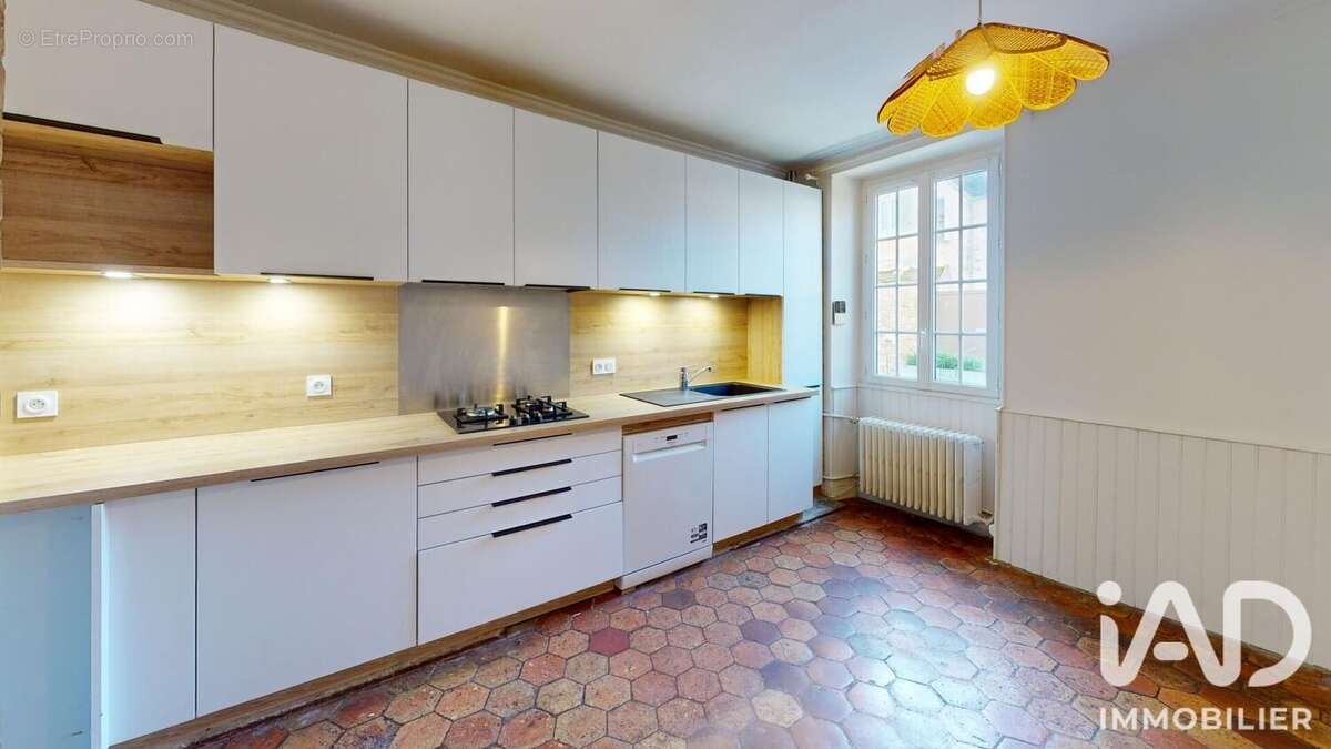 Maison 300 m² à Blandy  - photo 4