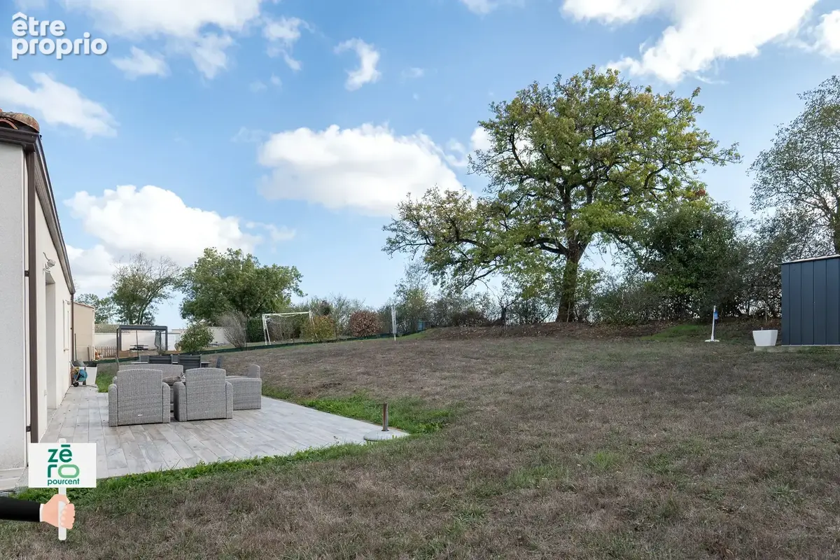 A Bessay, Construction 2017, 3 chambres, garage et jardin arboré de 1 000 m2 - photo 23