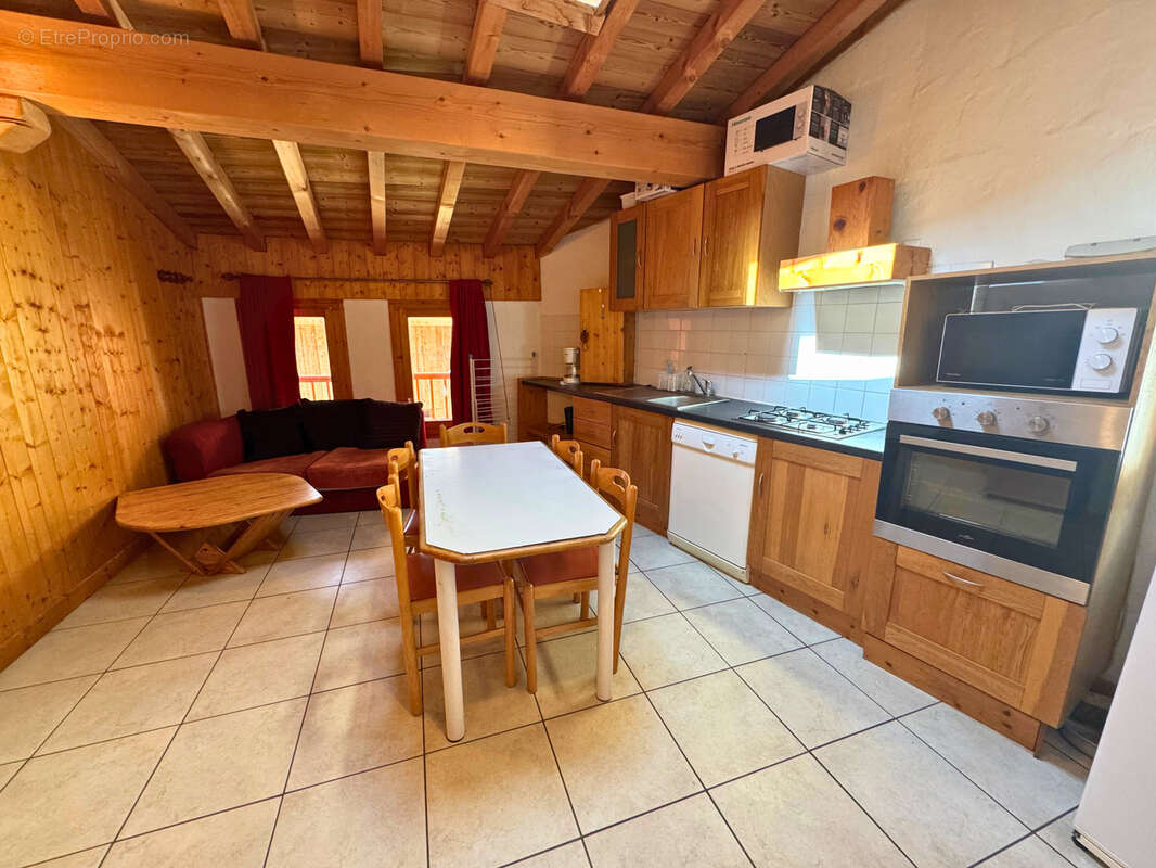 Maison à SAINT-JEAN-DE-BELLEVILLE