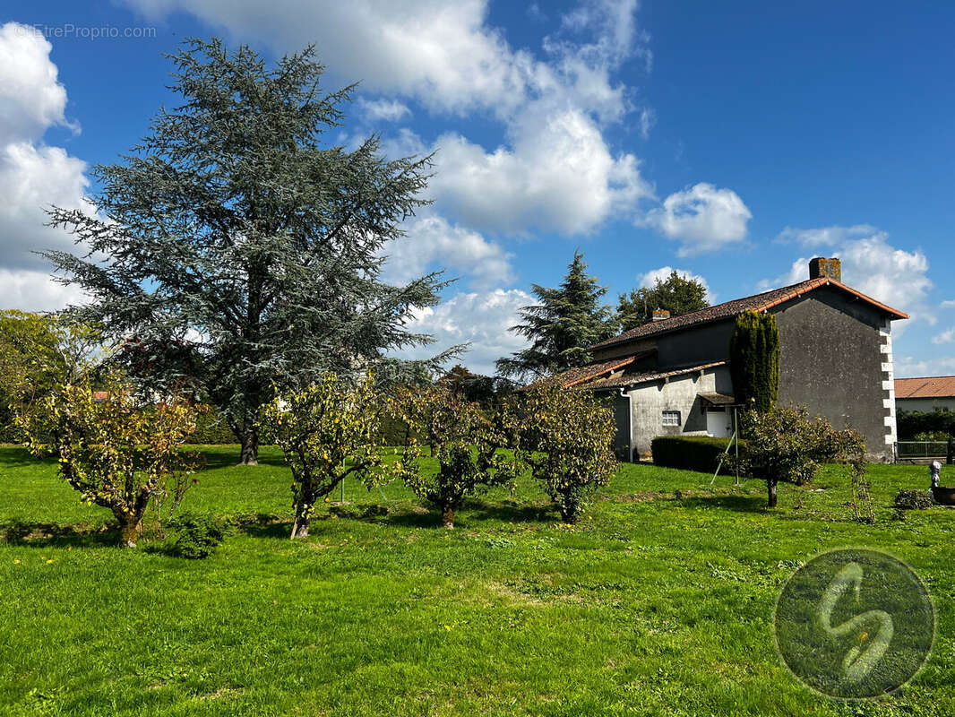 Maison à VAUSSEROUX