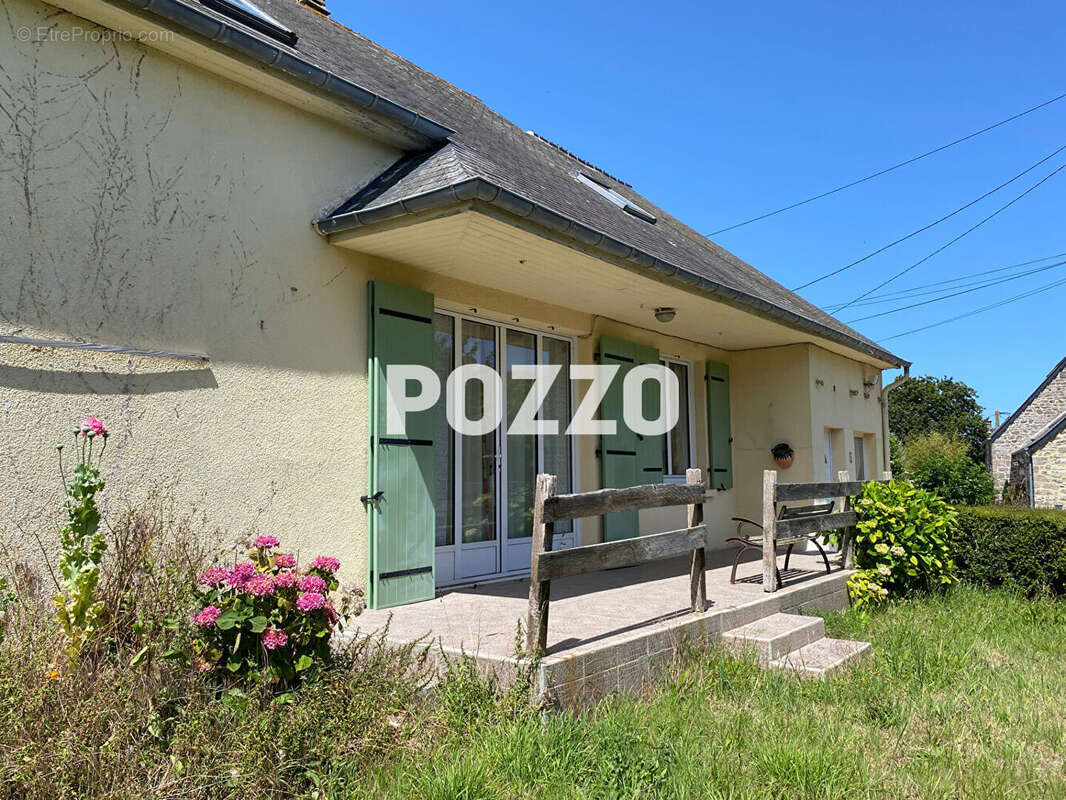 Maison à MONTFARVILLE
