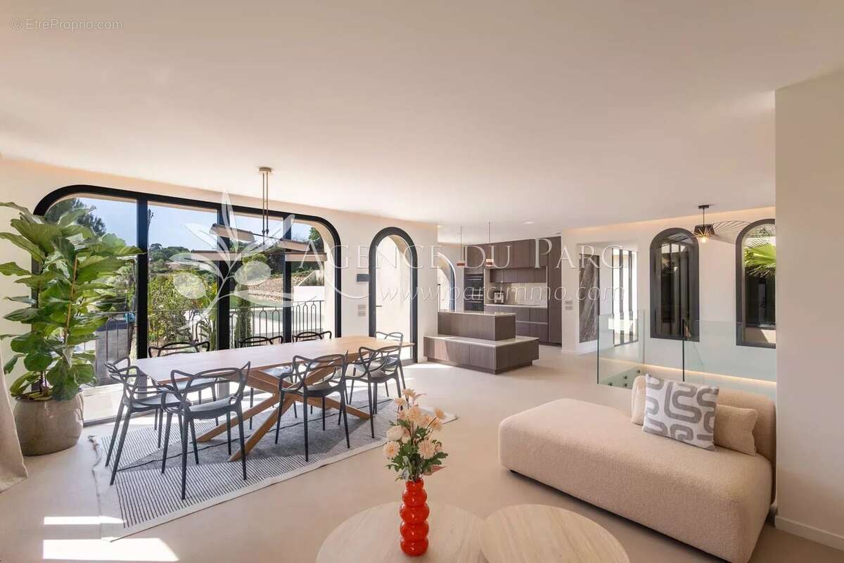 Villa de charme 216 m2+ 199 m2 de possibilité d’agrandissement - photo 12
