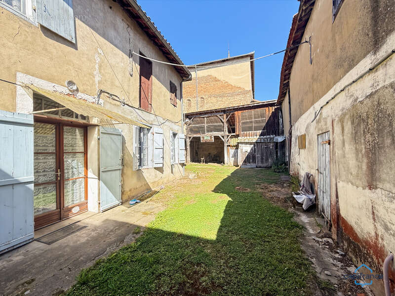Maison à CAZERES-SUR-L'ADOUR