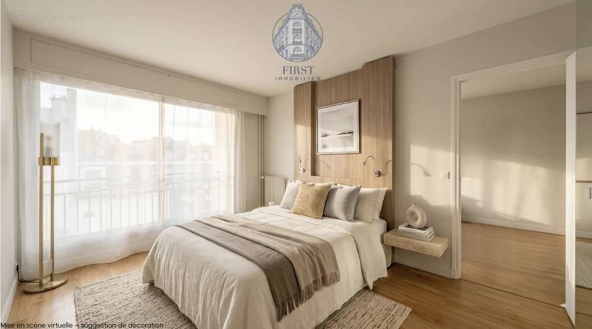 Appartement à PARIS-16E