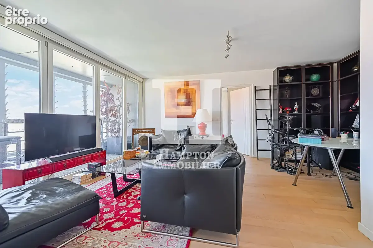 Métro Porte de Vanves / Rue Huguette Schwartz. Magnifique 2/3 pièces 63.58 M² avec une loggia de 3,51M² - photo 4