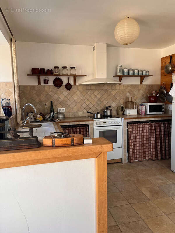 Maison à SAINT-CERNIN