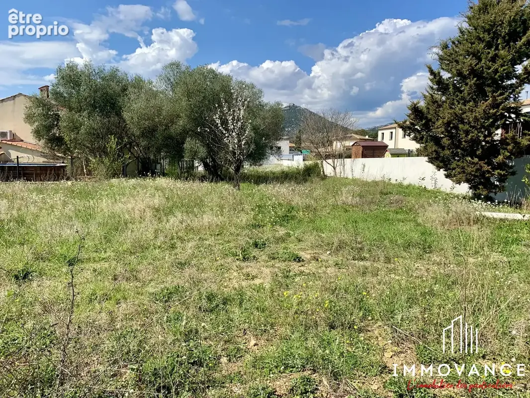 Terrain 700 m² à vendre à Saint-Mathieu-De-Treviers (34270) - photo 3