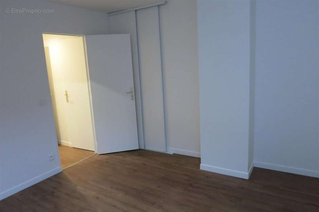 Appartement à BONNEUIL-SUR-MARNE
