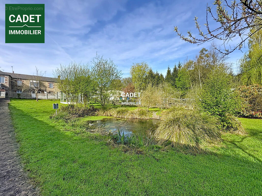 Terrain à LA LUCERNE-D'OUTREMER