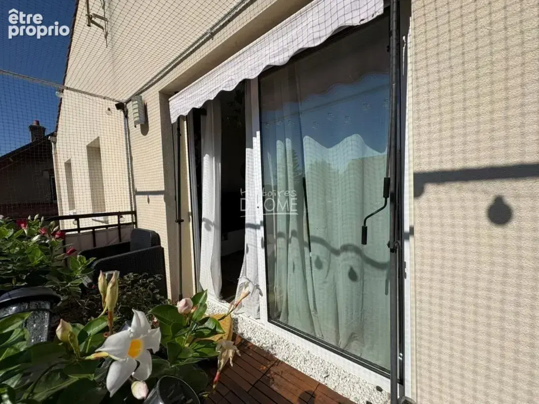 Appartement à LA FERTE-GAUCHER