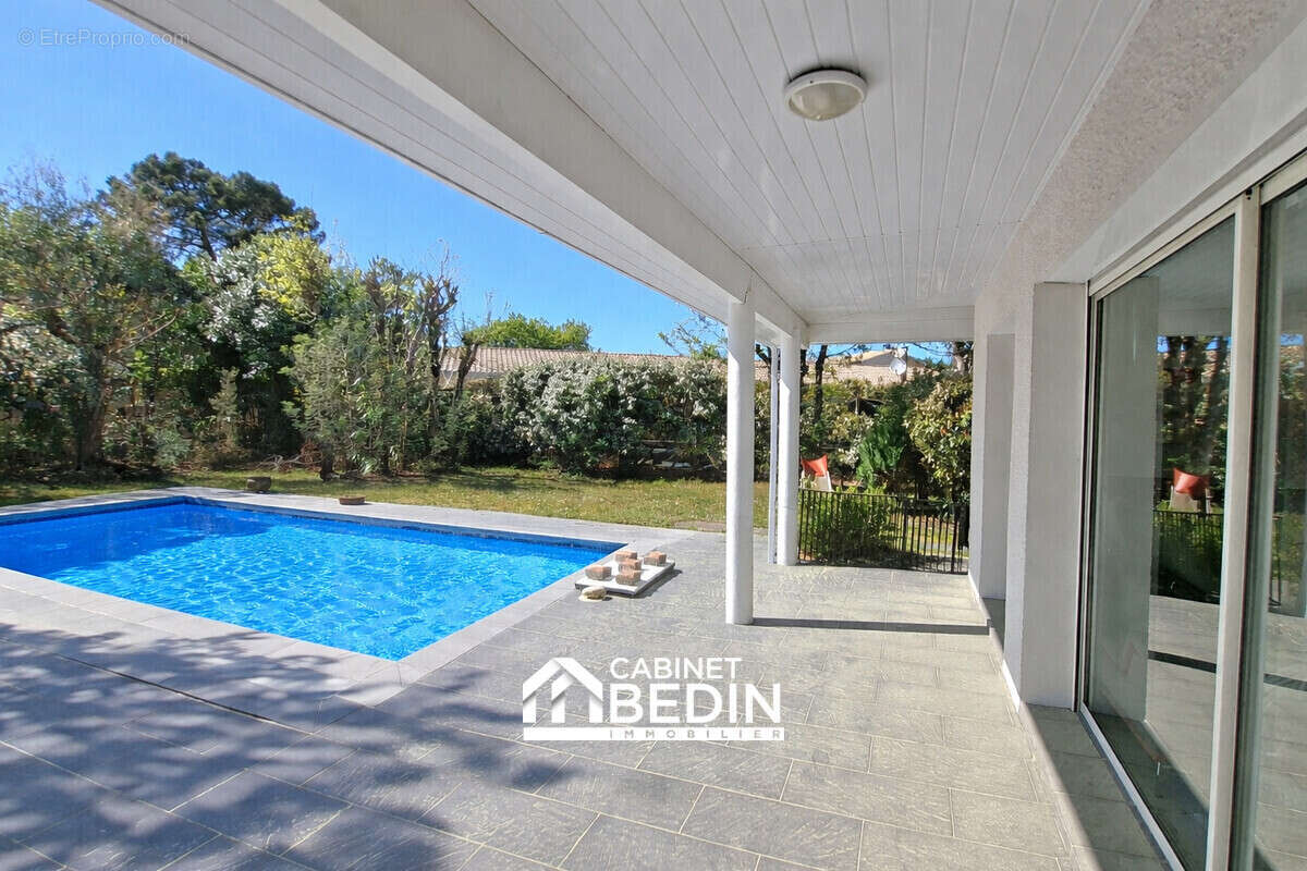 Maison 180 m² à La Teste-De-Buch  - photo 9