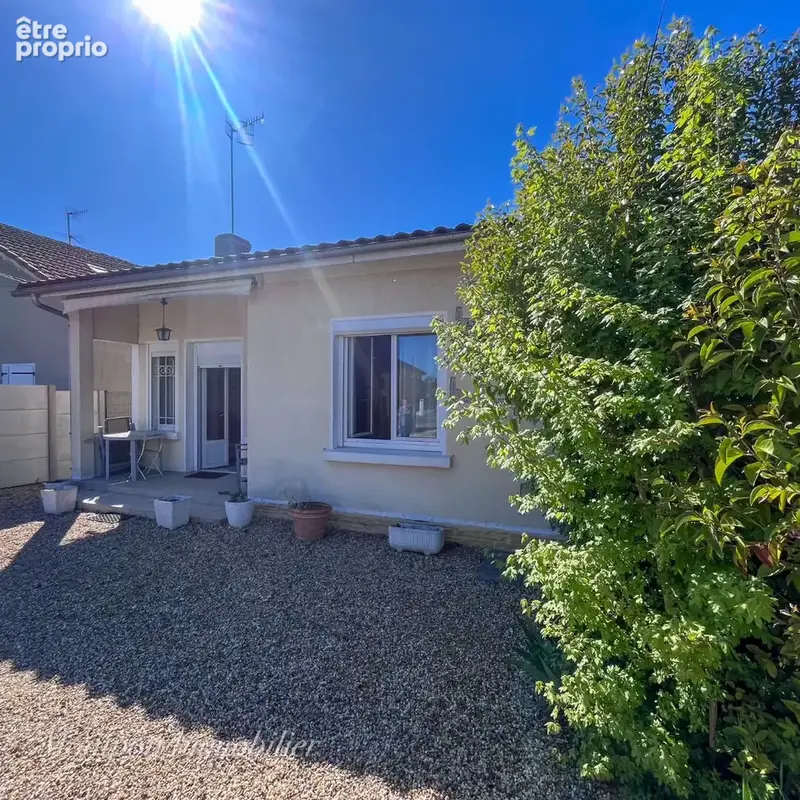 Maison à MONTPON-MENESTEROL