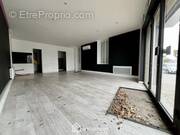 Commerce à LISTRAC-MEDOC