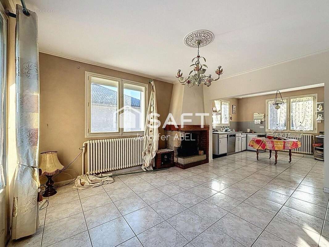 Photo 5 - Maison à LA CHAPELLE-SAINT-LAURENT