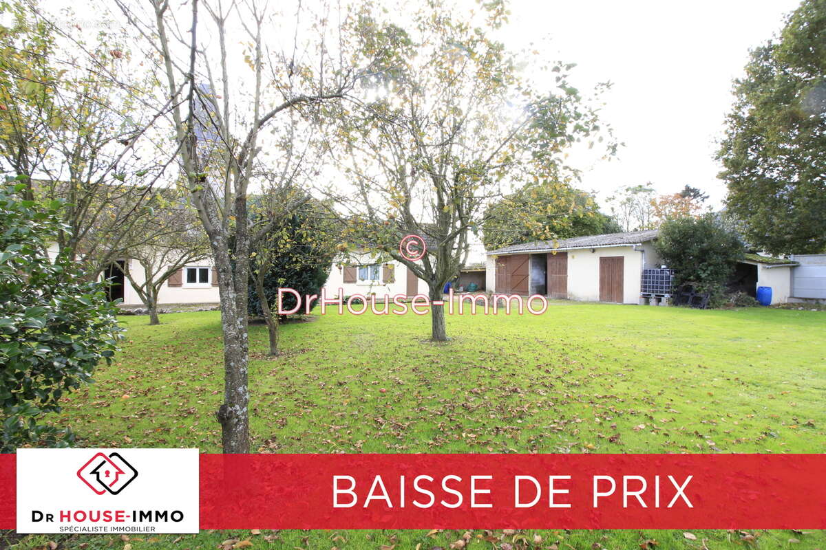 Maison à SAINT-PIERRE-DES-FLEURS